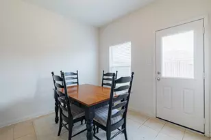 2511 Ocean Cove Cir, Rosenberg, TX 77469 - Photo 9