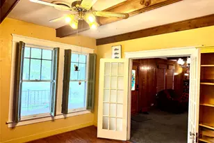 607 W Fox St, Caldwell, TX 77836 - Photo 5