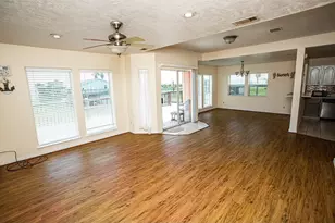 419 Thunder Rd, Surfside Beach, TX 77541 - Photo 7