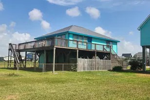 419 Thunder Rd, Surfside Beach, TX 77541 - Photo 3