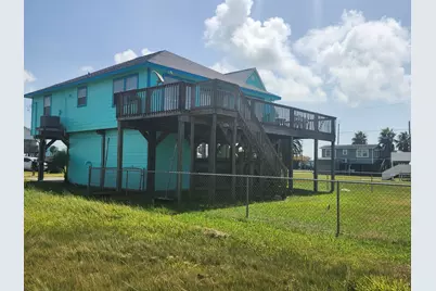 419 Thunder Road, Surfside Beach, TX 77541 - Photo 1