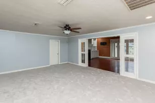 606 22nd St, Beaumont, TX 77706 - Photo 9