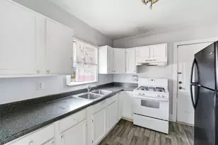 2420 Stevens St, Houston, TX 77026 - Photo 9