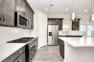 235 Orchard Laurel Dr, Alvin, TX 77511 - Photo 25