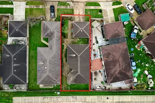 9206 Homeland Dr, Houston, TX 77083 - Photo 35