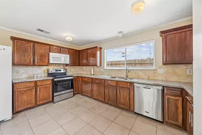 9206 Homeland Drive, Houston, TX 77083 - Photo 17