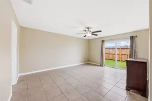 9206 Homeland Dr, Houston, TX 77083 - Photo 23