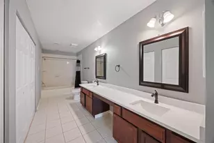 9206 Homeland Dr, Houston, TX 77083 - Photo 27