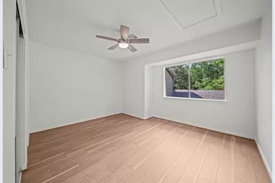 45 N Lakeridge Circle, The Woodlands, TX 77381 - Photo 33