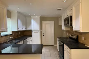 22611 Fincastle Dr, Katy, TX 77450 - Photo 11
