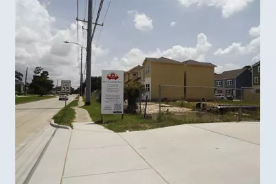 3232 Creekmont Dr, Houston, TX 77091 - Photo 17