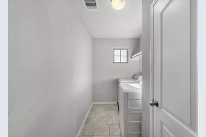 8827 Early Morning Way, Rosharon, TX 77583 - Photo 17