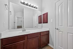 8910 Minola Oaks Dr, Houston, TX 77064 - Photo 29