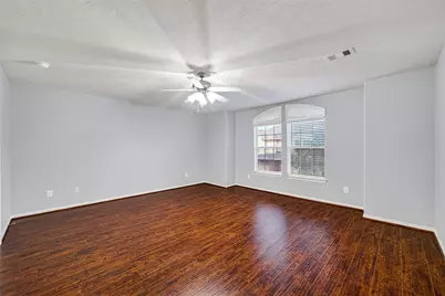 8910 Minola Oaks Drive, Houston, TX 77064 - Photo 9