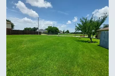 3204 Meadow Bay Lane, League City, TX 77539 - Photo 31