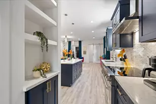207 E 38th St, Houston, TX 77018 - Photo 7