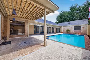 310 Power Ct, Sugar Land, TX 77478 - Photo 27