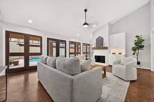 310 Power Ct, Sugar Land, TX 77478 - Photo 3
