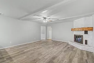 32114 Robin Ln, Waller, TX 77484 - Photo 7