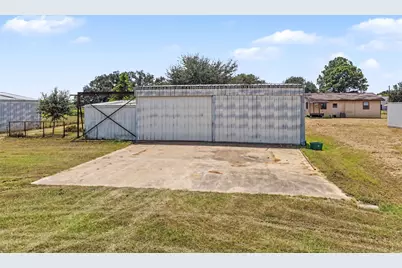 32114 Robin Lane, Waller, TX 77484 - Photo 37