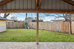 2108 Basket St, Pasadena, TX 77502 - Photo 21