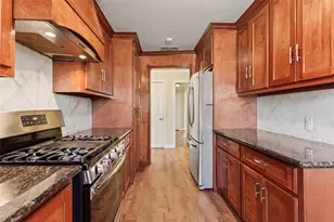 2108 Basket St, Pasadena, TX 77502 - Photo 9