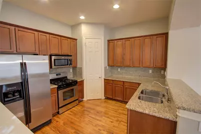 1612 Colorado Street, Houston, TX 77007 - Photo 5