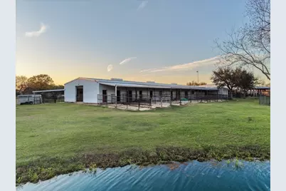 10431 N P Street, La Porte, TX 77571 - Photo 11