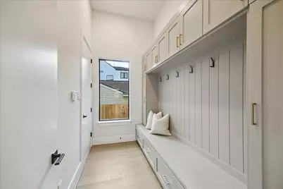 4714 Tamarisk Street, Bellaire, TX 77401 - Photo 19