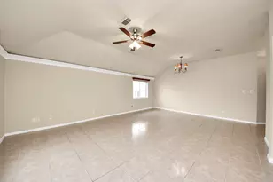 23127 N Waterlake Dr, Richmond, TX 77406 - Photo 7