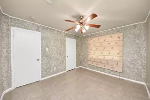 23127 N Waterlake Dr, Richmond, TX 77406 - Photo 31
