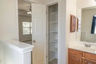 6913 Abbey Falls, San Antonio, TX 78249 - Photo 35