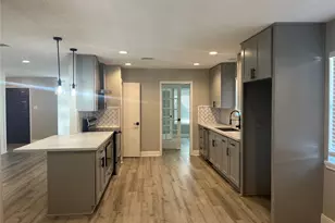 5730 Old Lodge Dr, Houston, TX 77066 - Photo 3