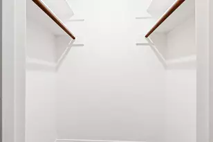 5730 Old Lodge Dr, Houston, TX 77066 - Photo 9