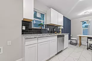 16330 Green Shade Dr, Houston, TX 77090 - Photo 15