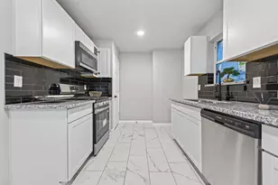 16330 Green Shade Dr, Houston, TX 77090 - Photo 13