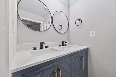 16330 Green Shade Drive, Houston, TX 77090 - Photo 27