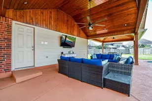 10407 Sandy Cypress Ct, Cypress, TX 77433 - Photo 5