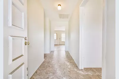 3914 Laura Leigh Drive, Friendswood, TX 77546 - Photo 3