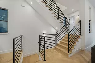 809 Memorial Heights Dr, Houston, TX 77007 - Photo 9