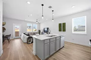 5811 Burt St, Houston, TX 77091 - Photo 9