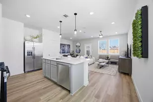 5811 Burt St, Houston, TX 77091 - Photo 7