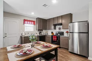 15022 Sorrento Bay Ct, Willis, TX 77318 - Photo 7