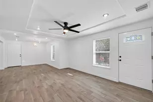 3107 Martha St, Houston, TX 77026 - Photo 5
