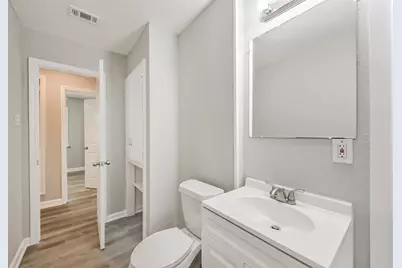 5130 Ripplebrook Drive, Houston, TX 77045 - Photo 15