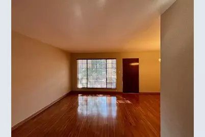 2201 Fountain View Drive #61, Houston, TX 77057 - Photo 7