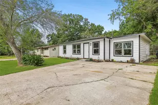 750 Jeny Ln, Beaumont, TX 77707 - Photo 1