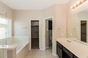 439 Sky Ridge Dr, Alvin, TX 77511 - Photo 13