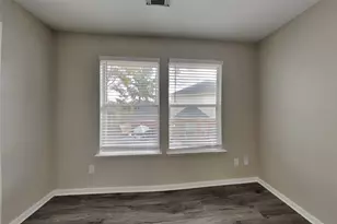 9102 Colony Cove Dr, Spring, TX 77379 - Photo 17