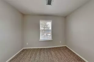 9102 Colony Cove Dr, Spring, TX 77379 - Photo 13